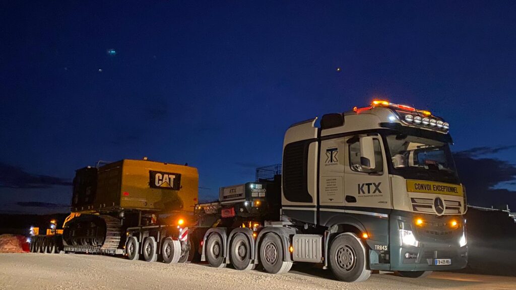 Transport KTX - Transport exceptionnel camion remorque
